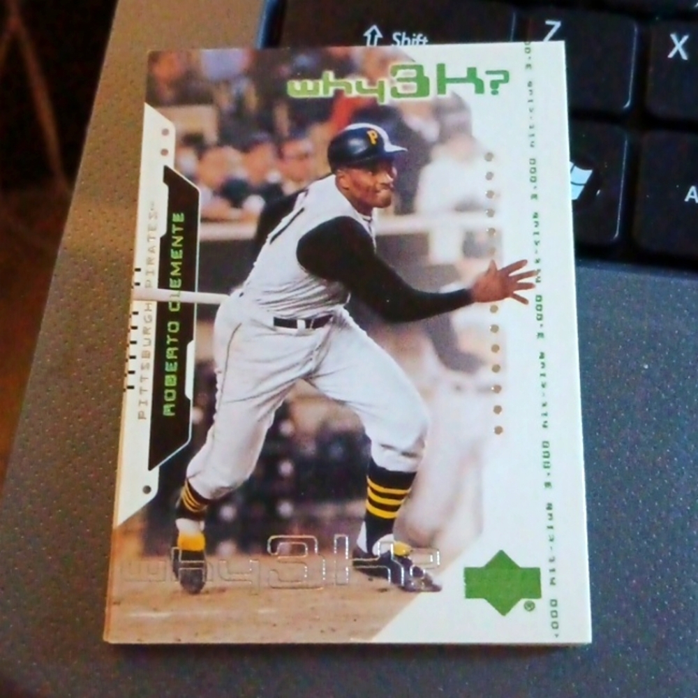 Roberto Clemente 2000 y3k Upper Deck Pittsburgh Pirates